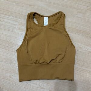Lululemon top